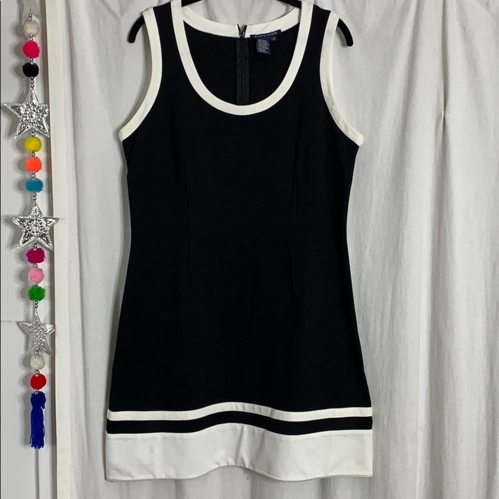 Boston Proper white and black sleeveless dress